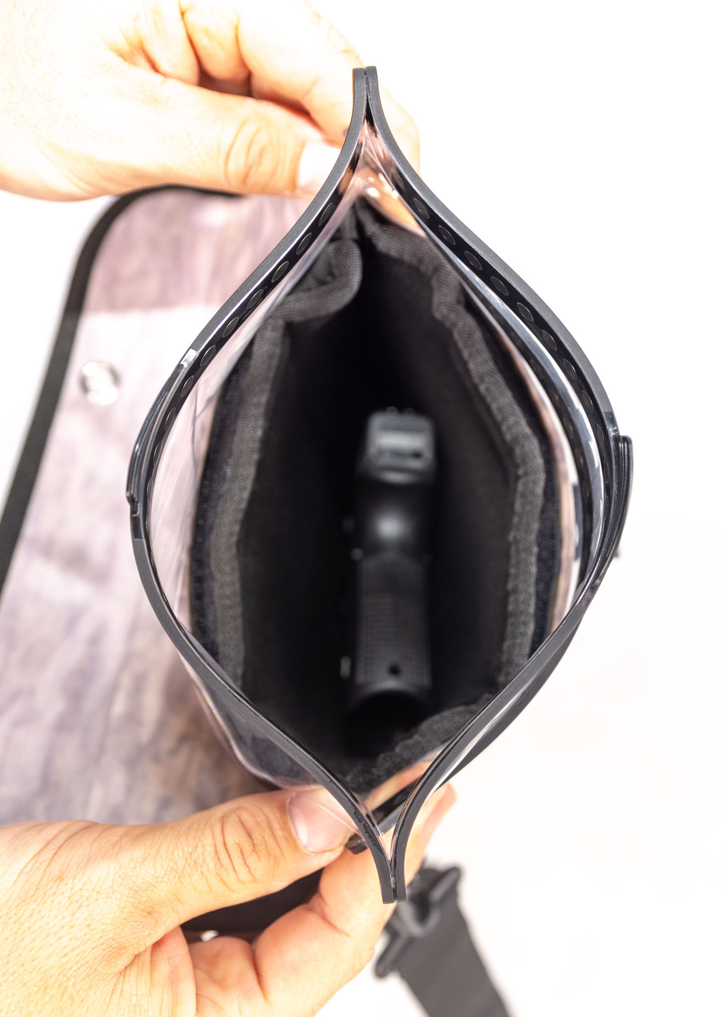 Mossy Oak - Auto-Sealing, Waterproof, Floating, Scent Proof Universal Utility Dry Bag