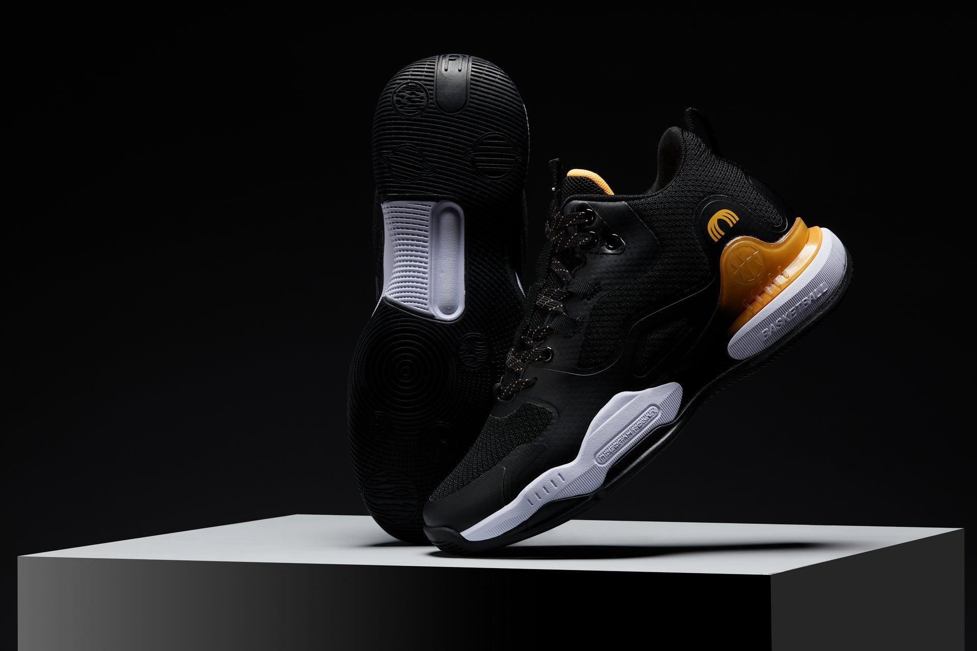 Q391 - 3 Inches Taller (Black/Orange) - Basketball High-Top Men's Sneakers