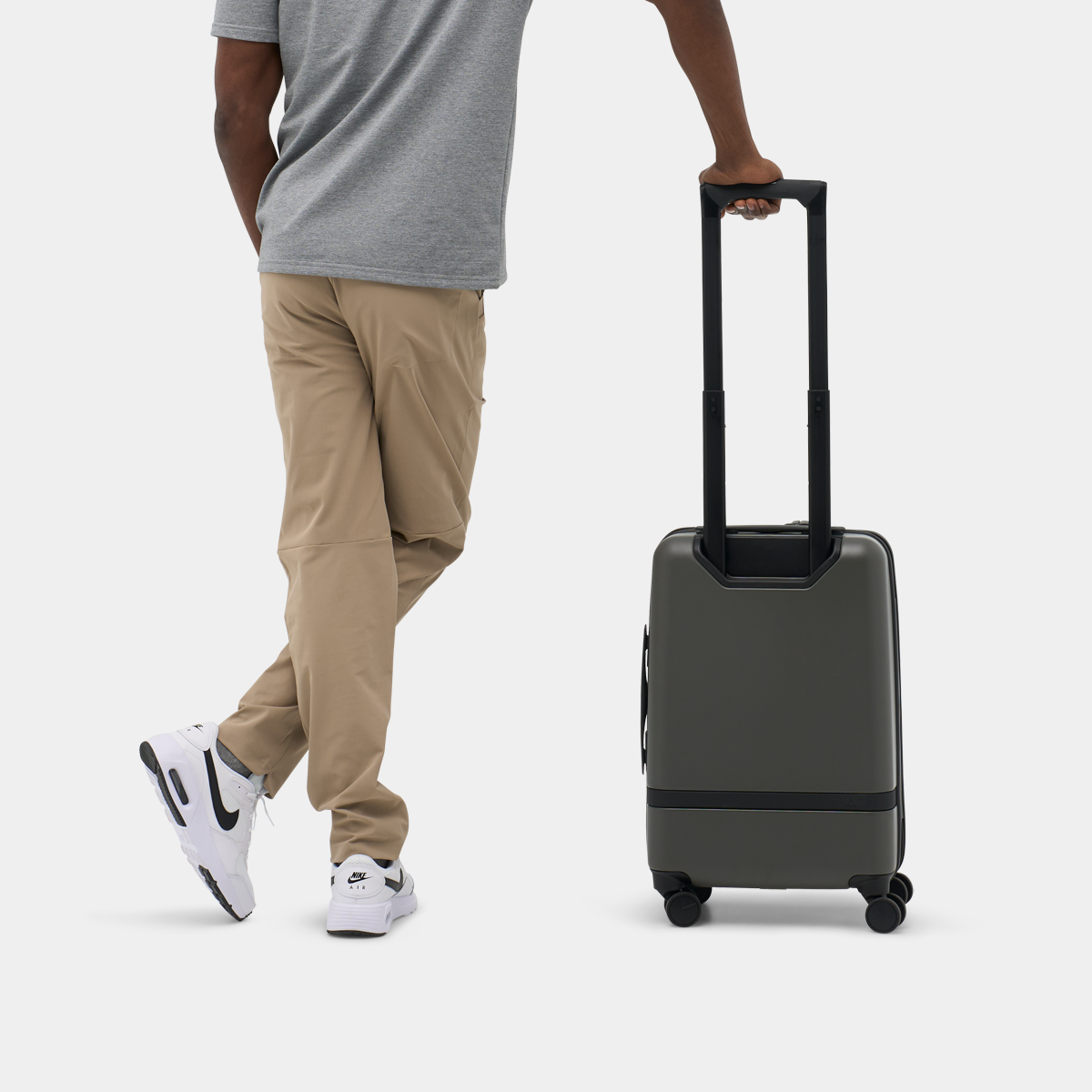 Carry-On Classic Suitcase