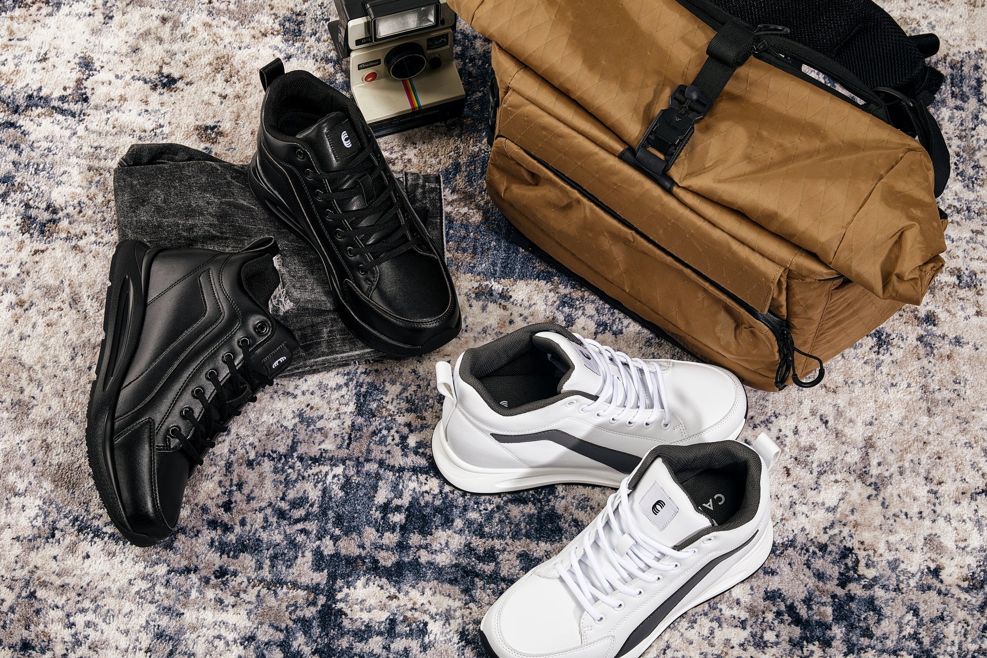 S23304 - 3.2 Inches Taller (Black) - Men's Sneakers