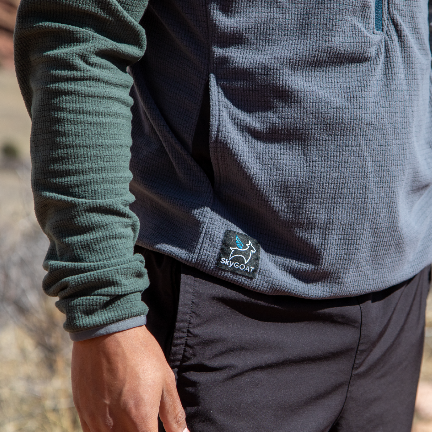 Men's CAMP Half-Zip Pullover Ultralight 115