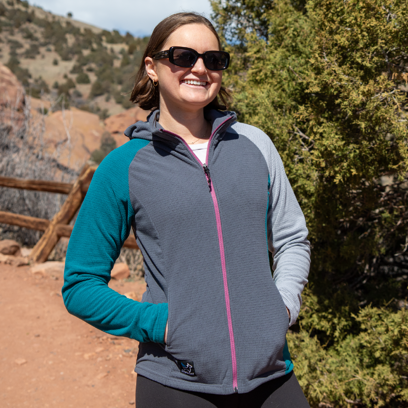 Women's CAMP Hooded Jacket