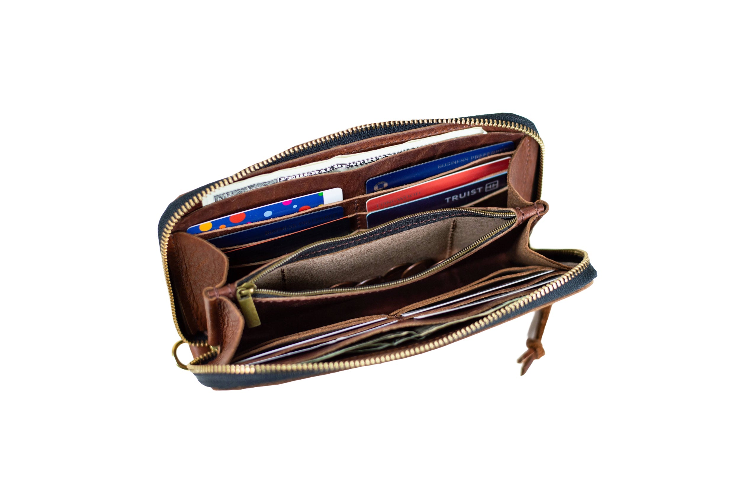 Urban Zipper Wallet – Full-Grain Leather Organizer with Wristlet