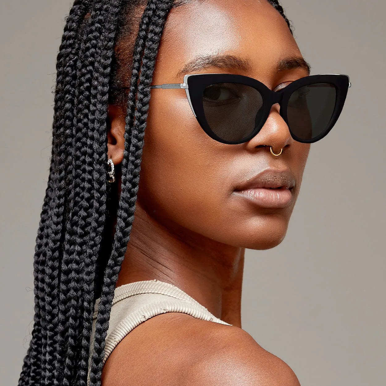 Too Focused Sunglasses - Black