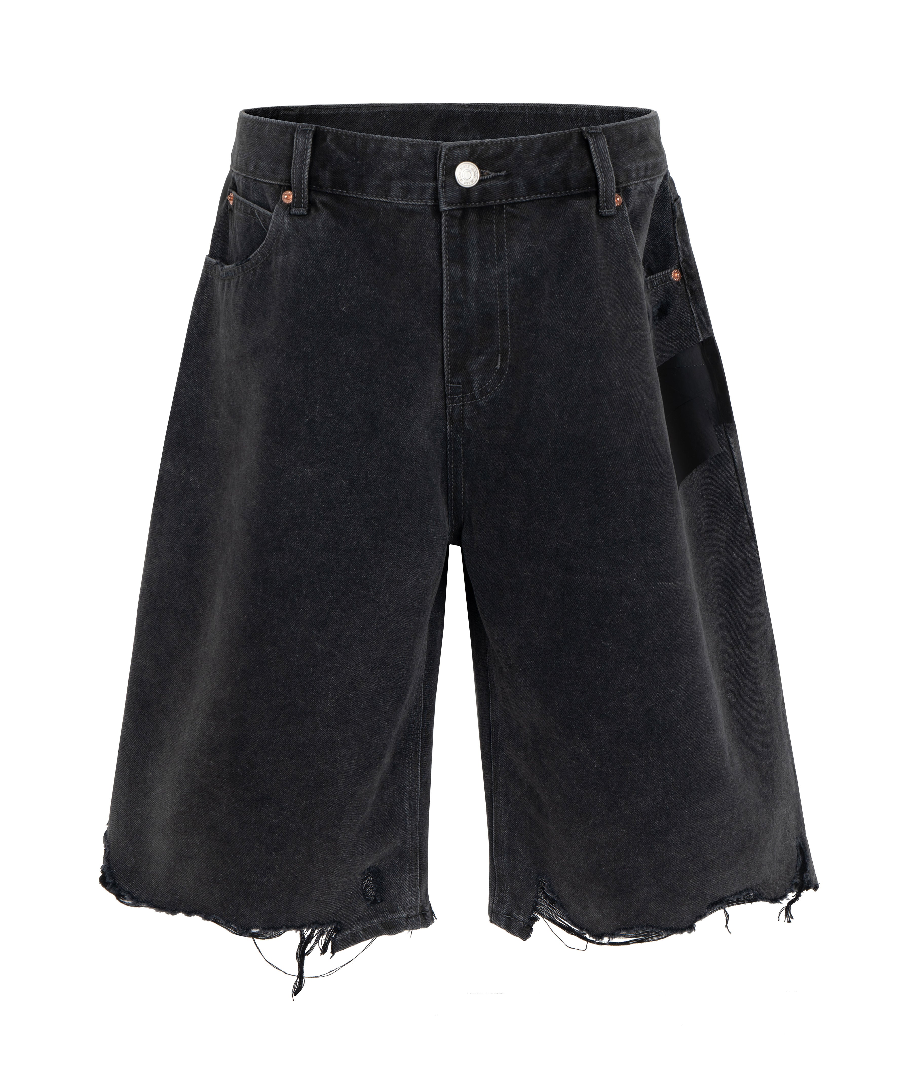 NOIR CUTOFF DENIM SHORTS