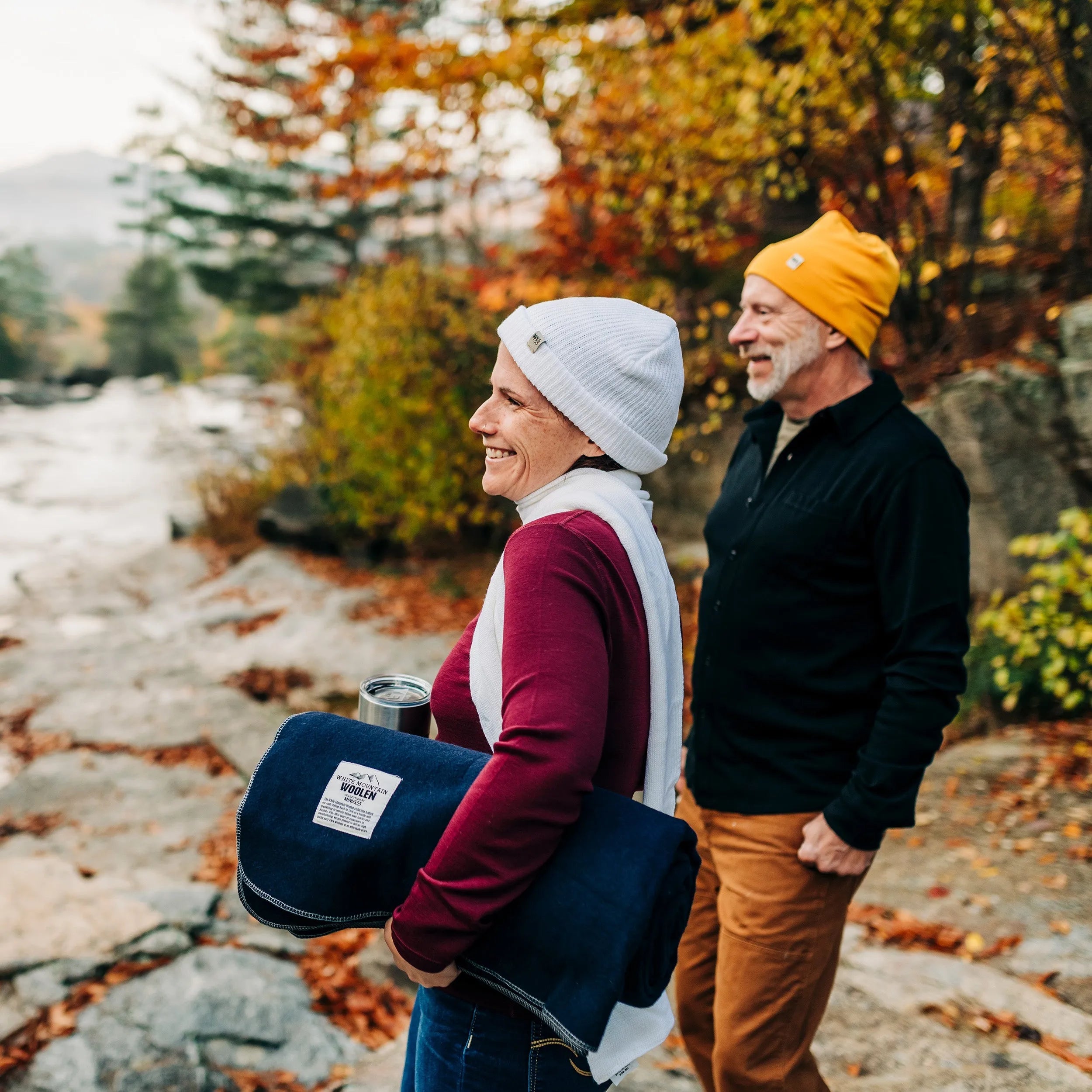 M33 - Lodge Twin Blanket White Mountain Woolen