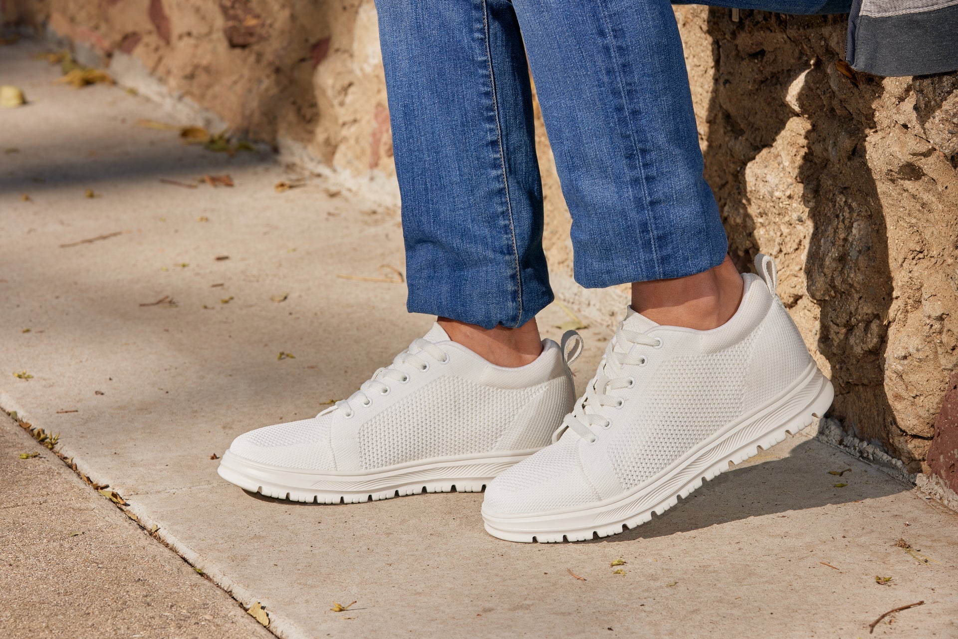 X2321 - 2.4 Inches Taller (White/White Sole) - Lace Up Men's Casual Sneakers