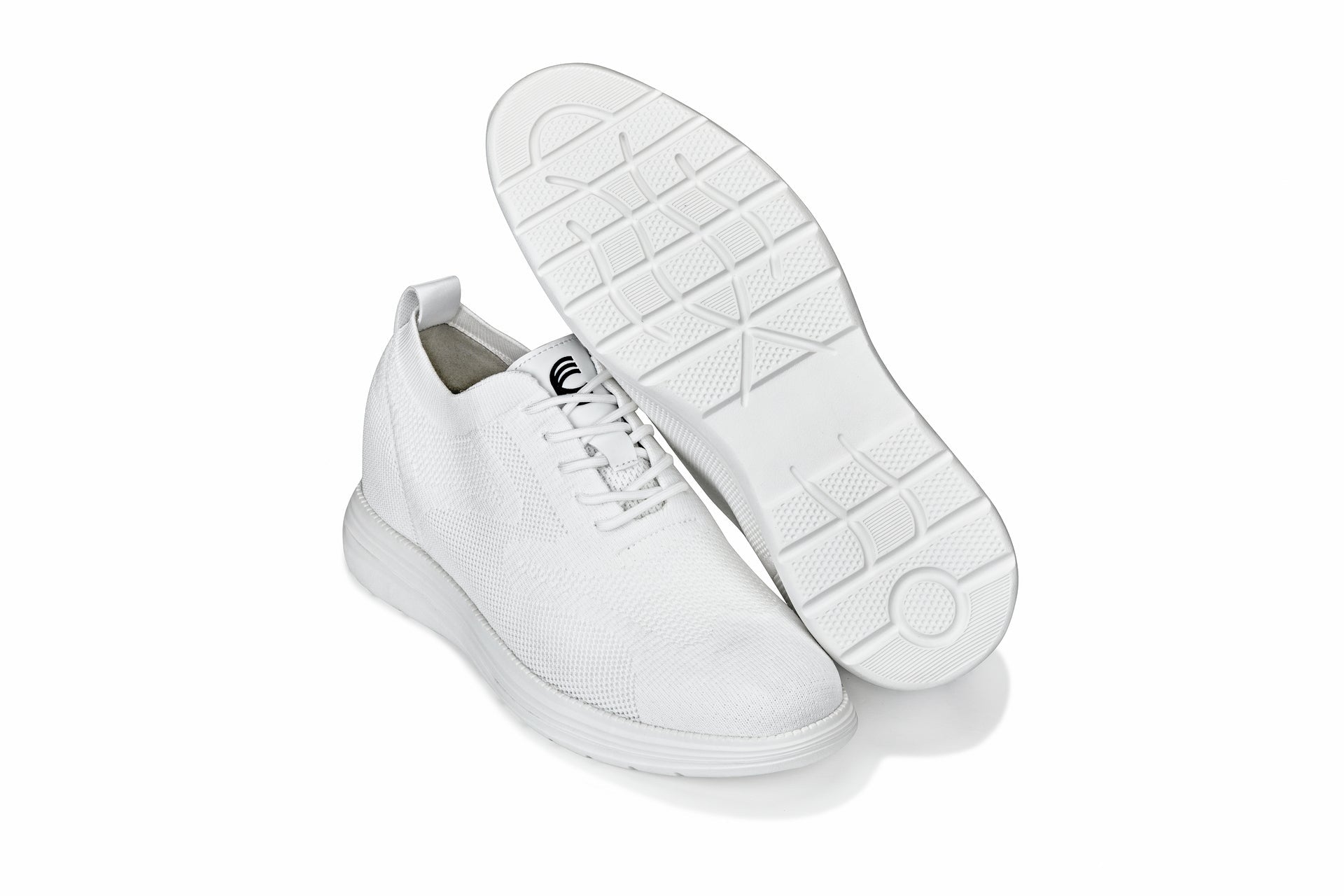 X2633 - 2.8 Inches Taller (White) - Lace Up Casual Men's Walker Shoes