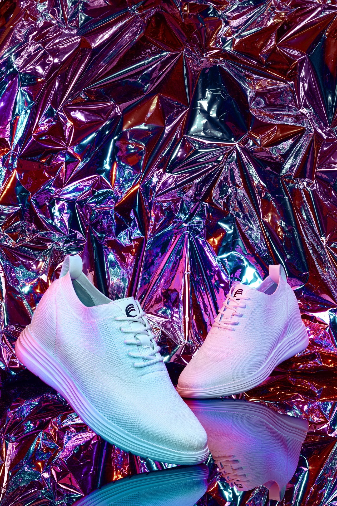 X2633 - 2.8 Inches Taller (White) - Lace Up Casual Men's Walker Shoes