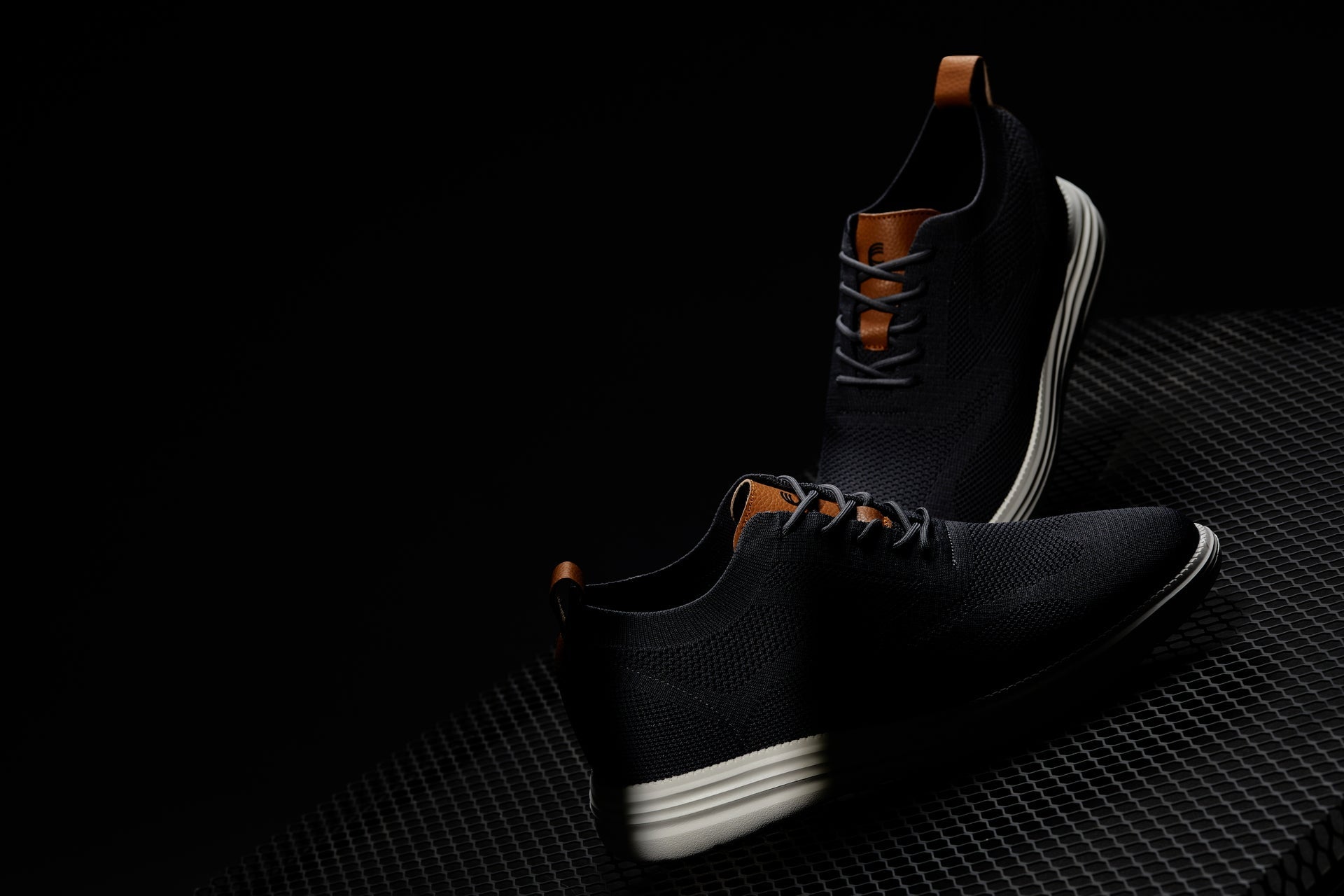 X2636 - 2.8 Inches Taller (Iron Grey/Brown) - Lace Up Casual Men's Walker Shoes