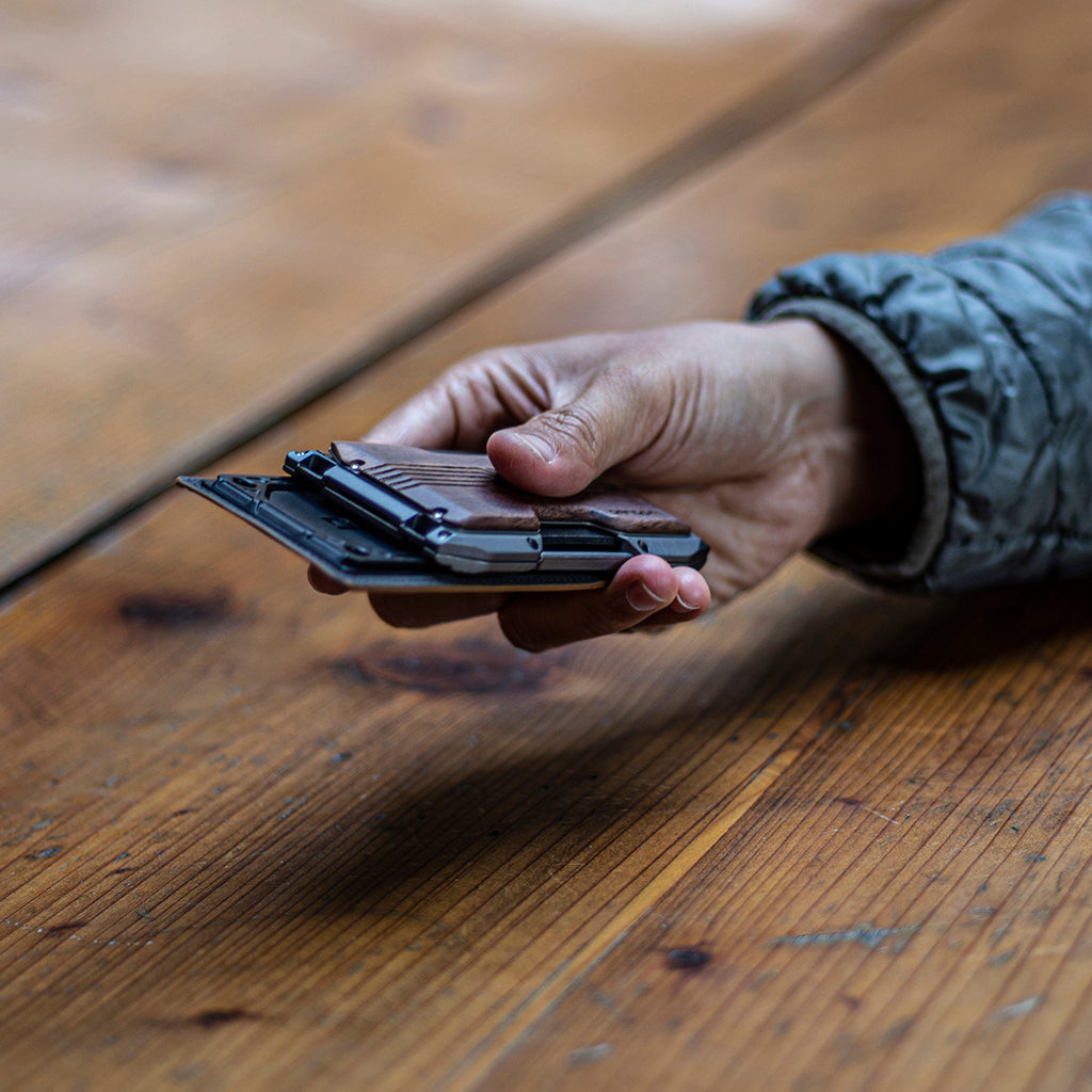 A10 Elements Special Edition - Walnut