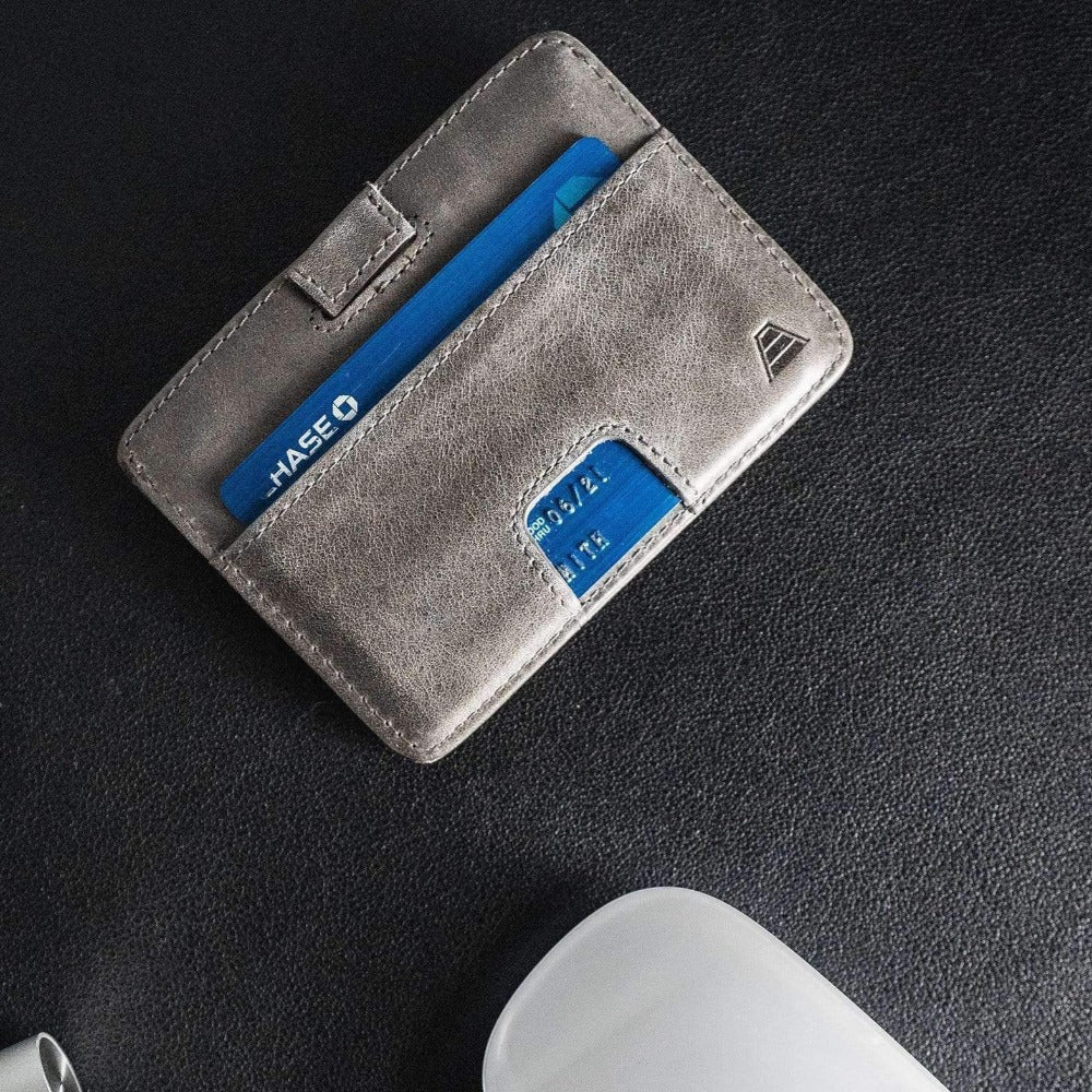 The Turner – Men's Slim RFID-Blocking Bifold Wallet