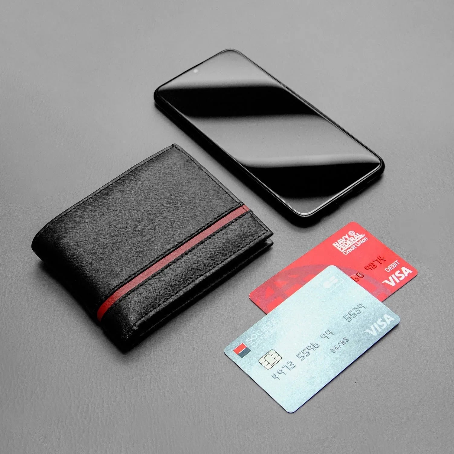 Carry-It-All Bifold Men's Leather Wallet (American Flag optional)