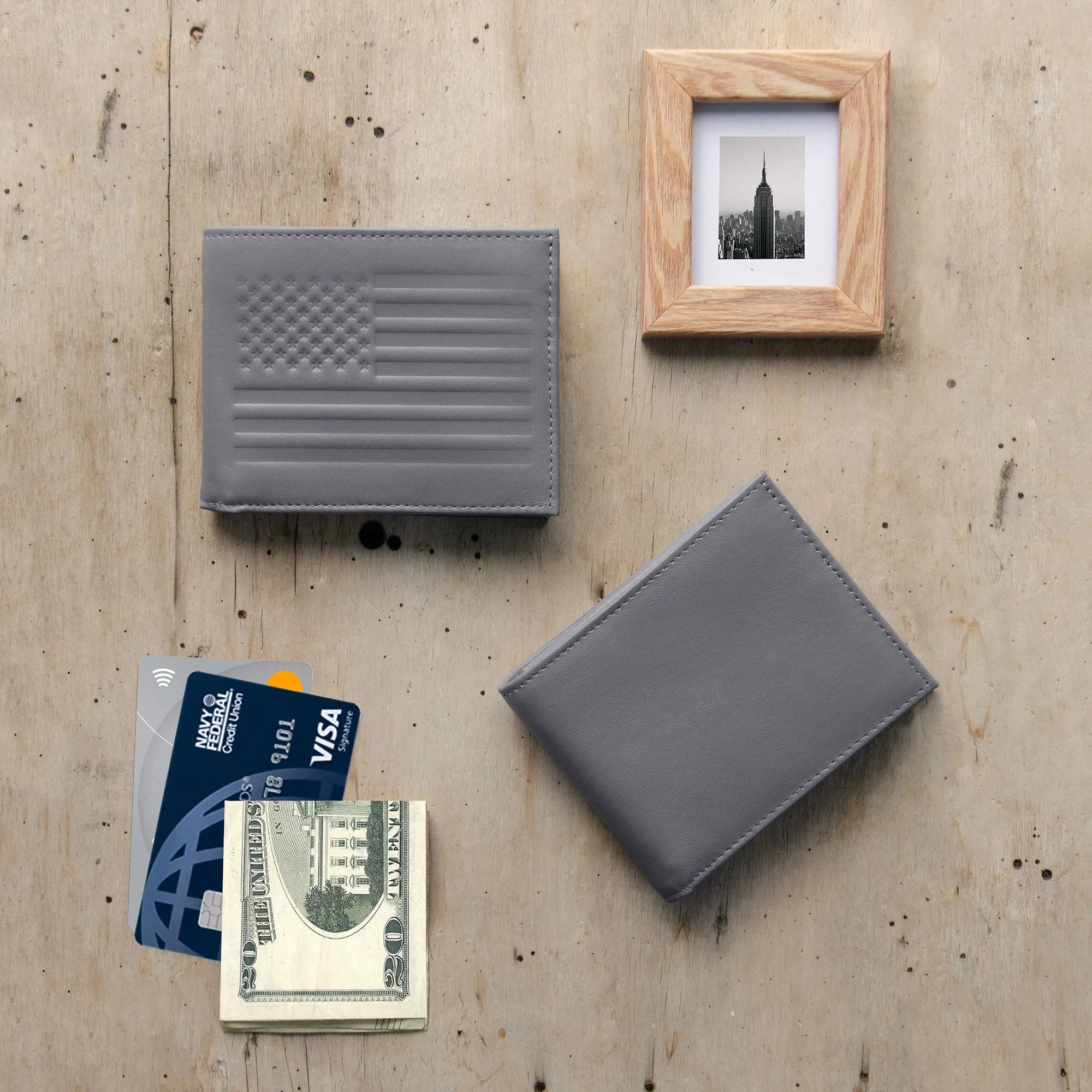 Carry-It-All Bifold Men's Leather Wallet (American Flag optional)