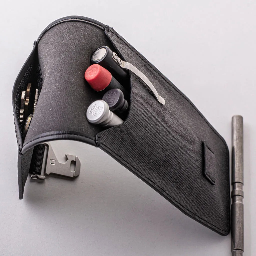 CA02 Carry All Light