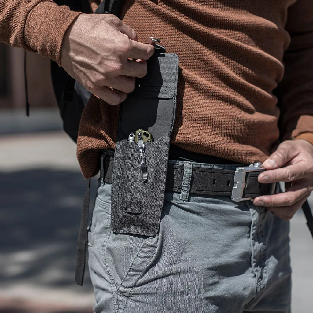 CA02 Carry All Light