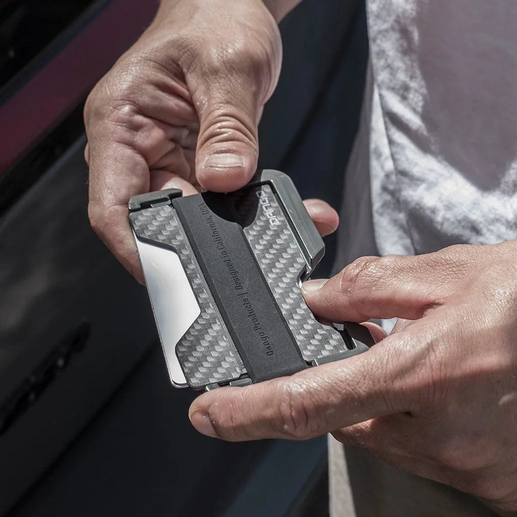 D01 R-SPEC™ Wallet