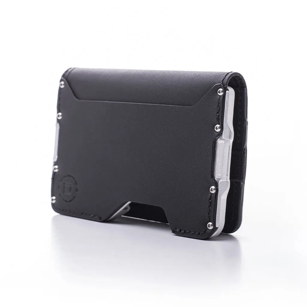 D03 DAPPER™ Bifold Wallet