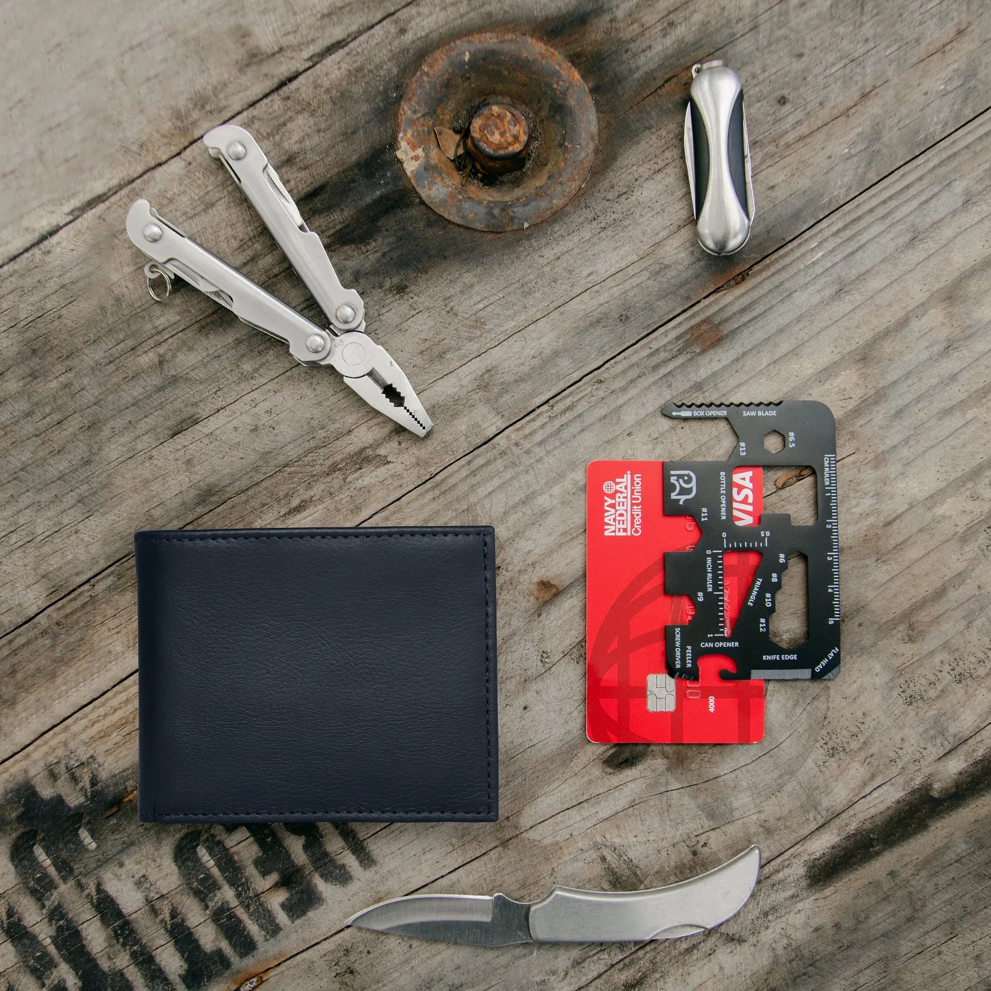 Carry-It-All Bifold Men's Leather Wallet (American Flag optional)