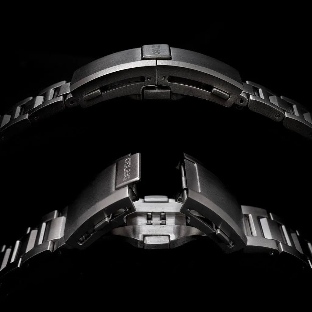 DV-02 - Automatic Dive Men's Watch with Metal Bracelet