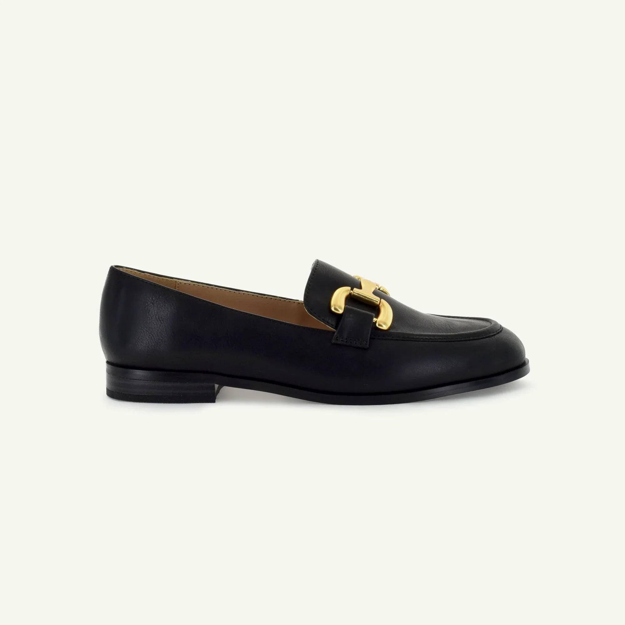 Georgina: Classic Loafer - Black