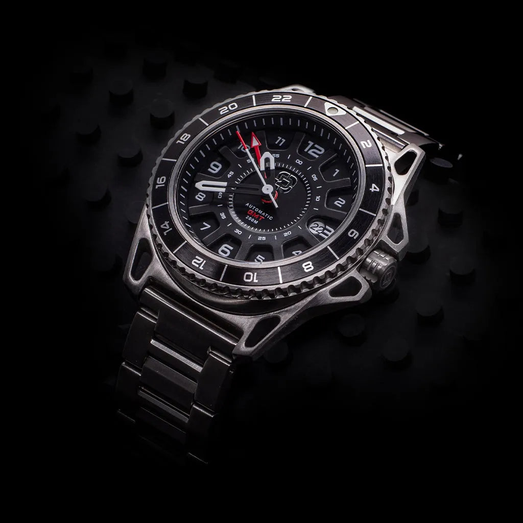 GMT-01 - Automatic Gmt Men's Watch with Metal Bracelet