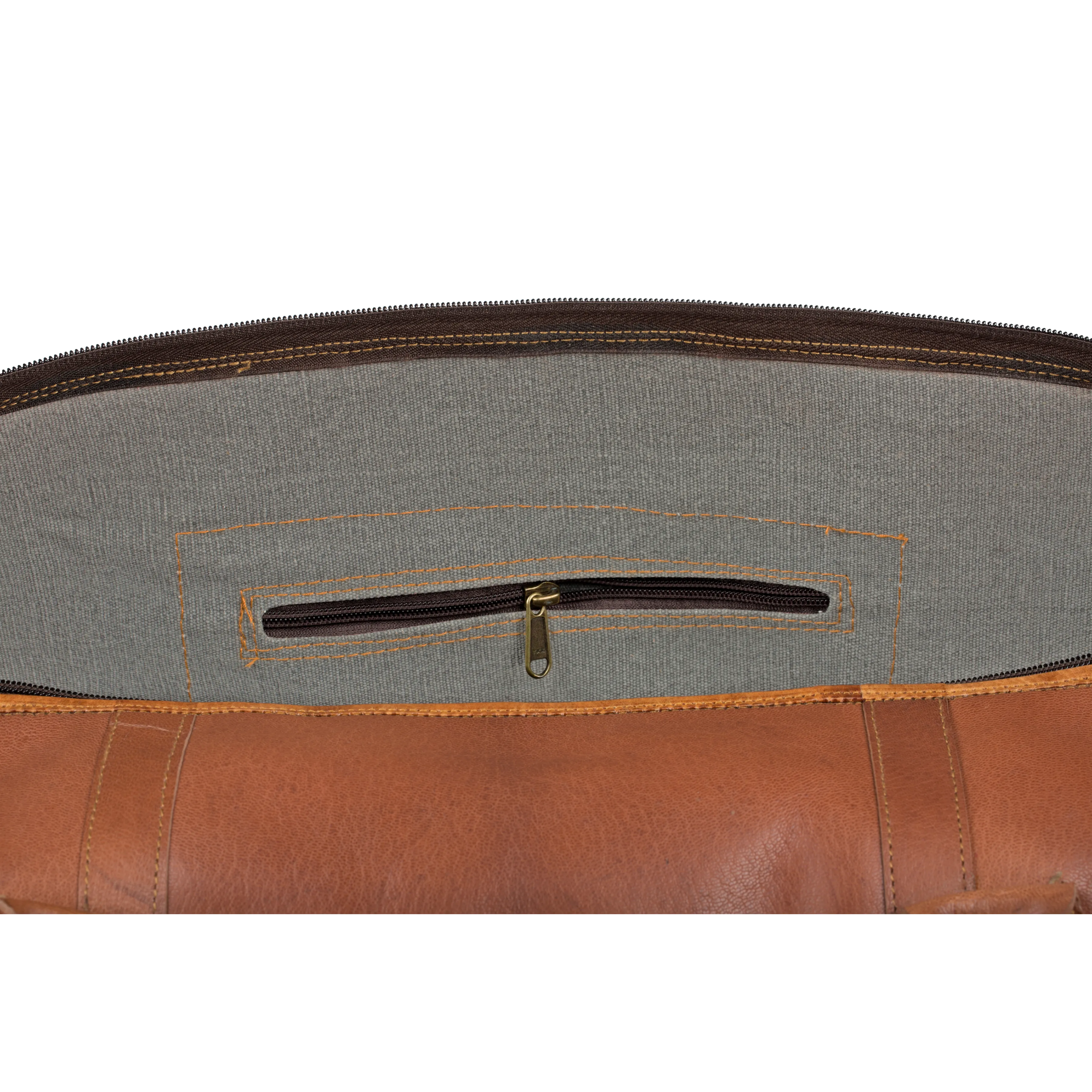 Traveler Duffle – Vintage Leather 71L Travel Bag