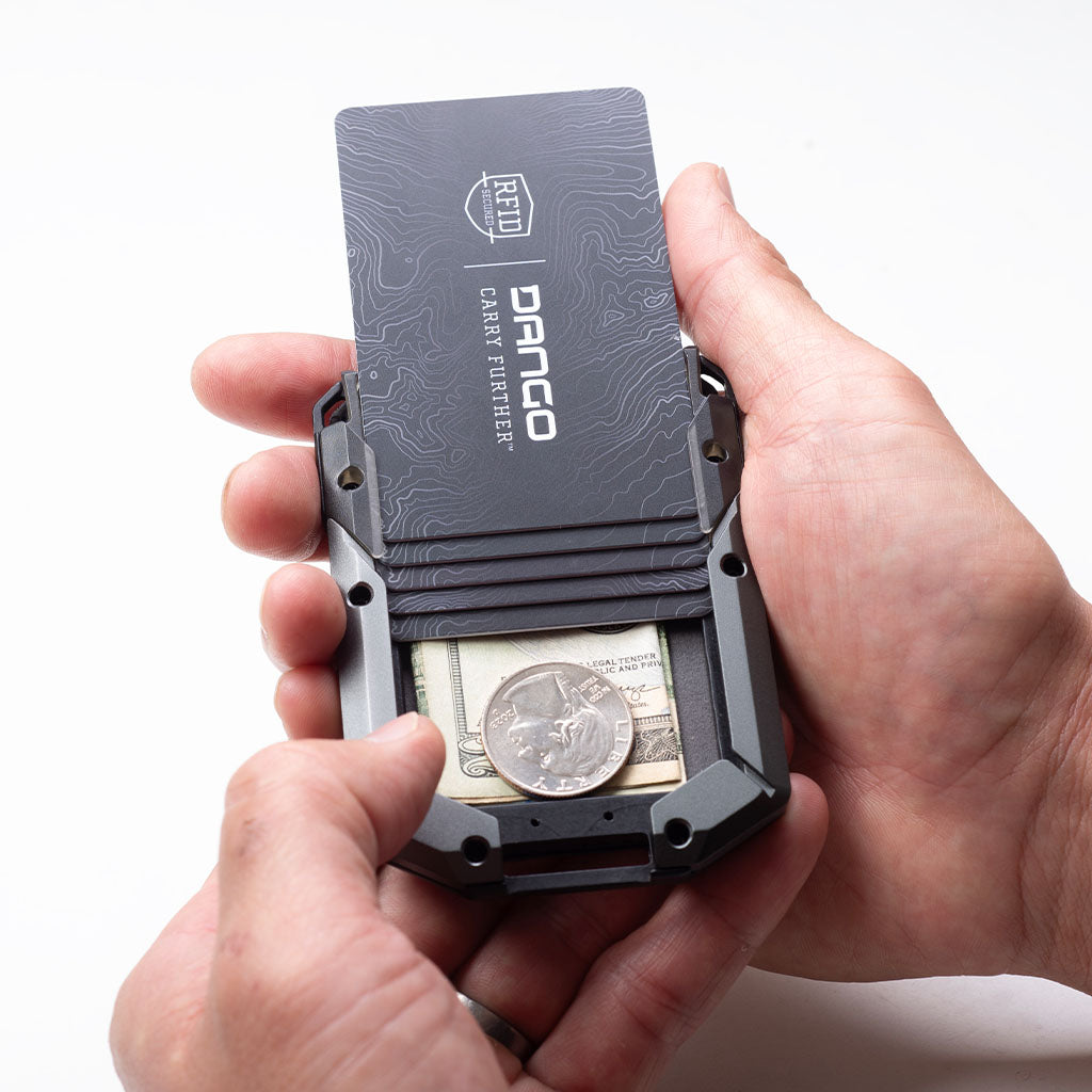 M4 MAVERICK™ RAIL WALLET