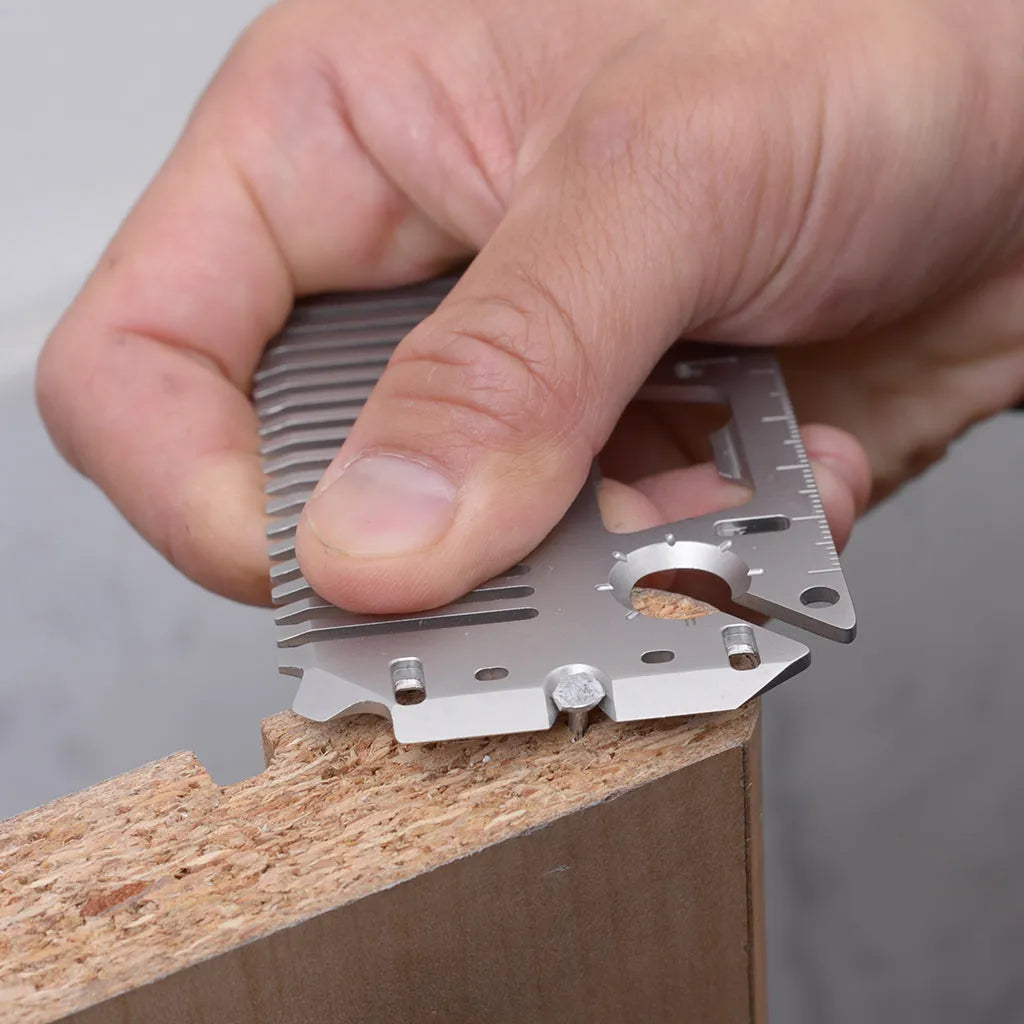 MT03 Comb & Clip Multi-Tool