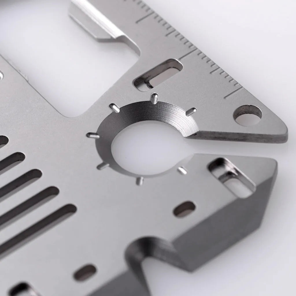 MT03 Comb & Clip Multi-Tool