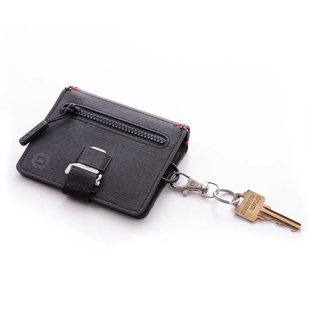 P01 Pioneer™ Travel Wallet