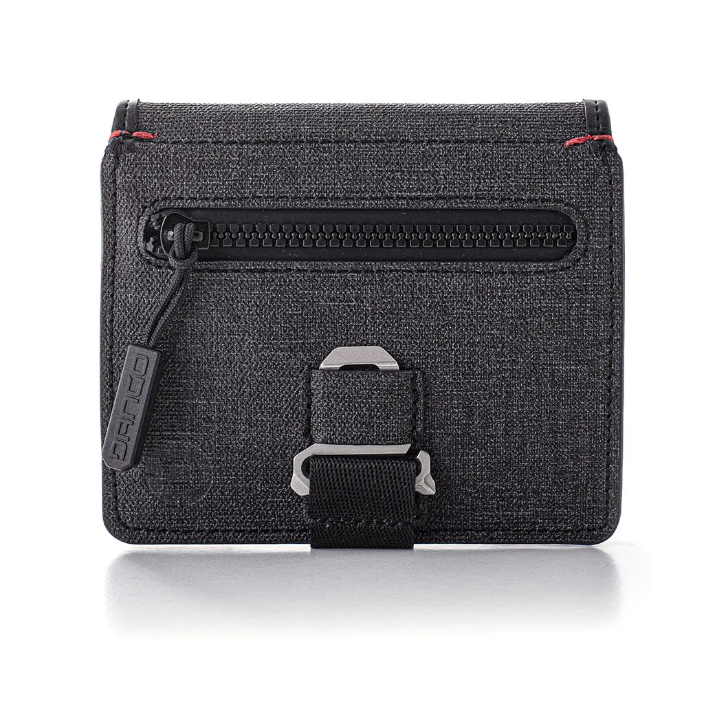 P01 Pioneer™ Travel Wallet