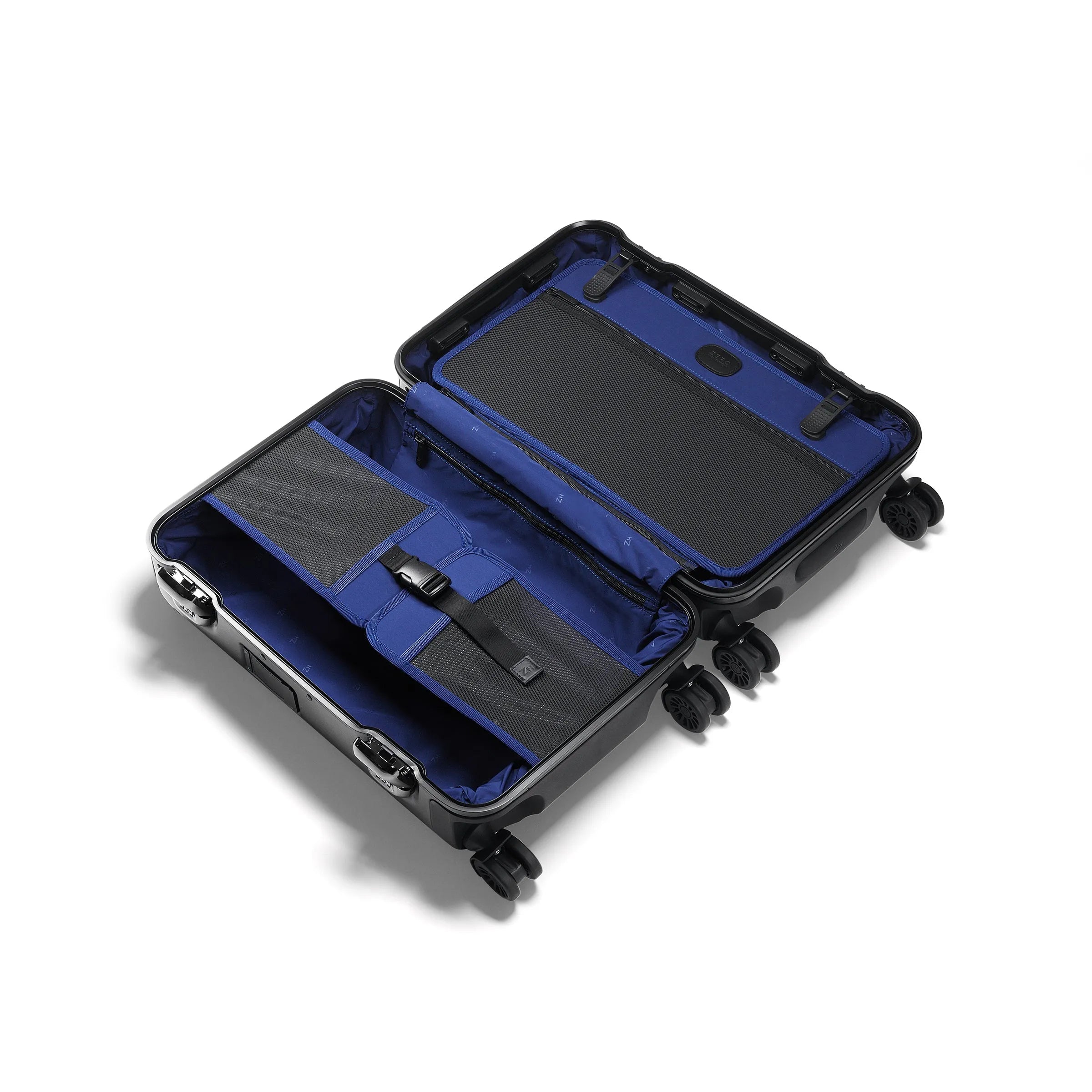 Pursuit Aluminum | International Carry-On Suitcase