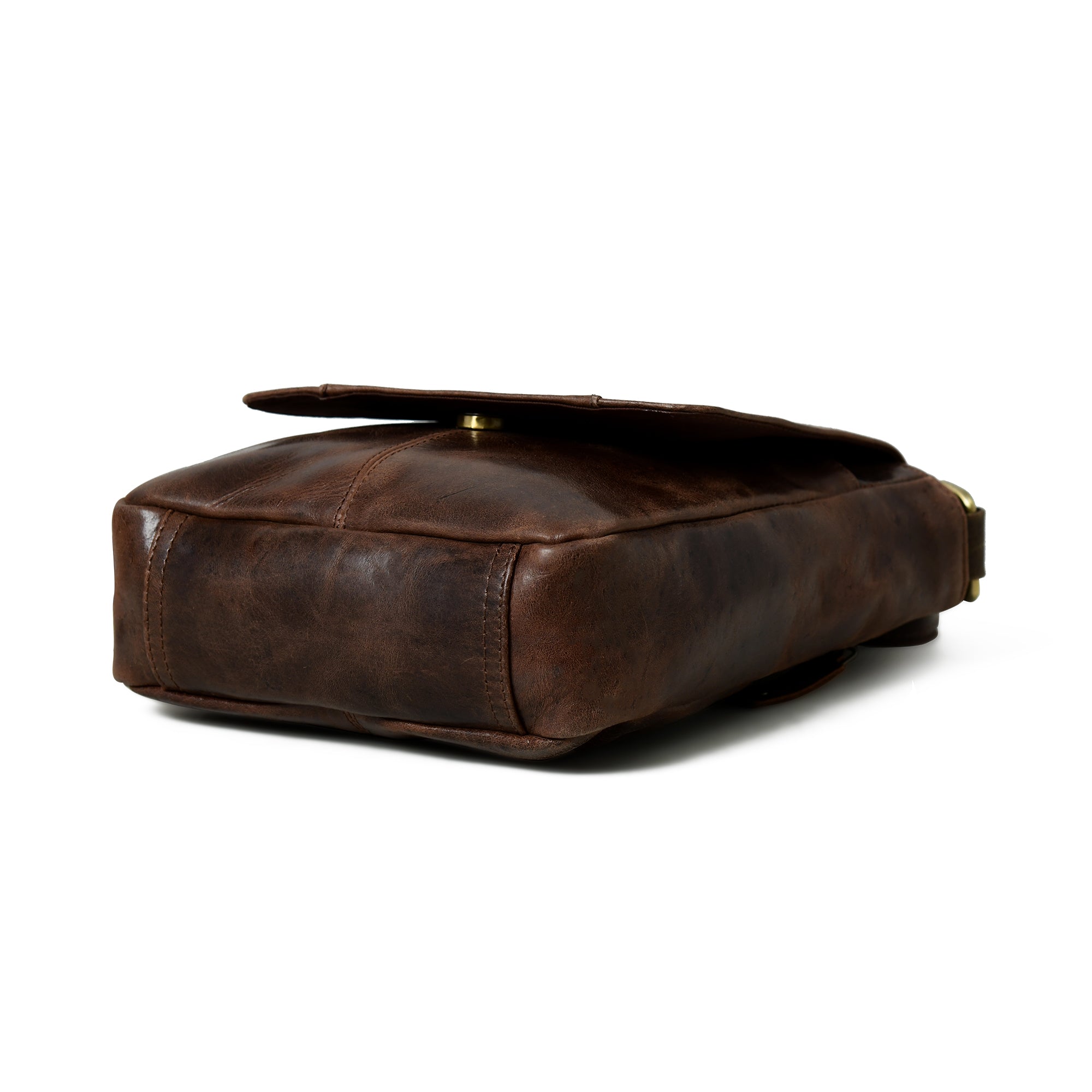 Cocoa Classic Messenger Bag