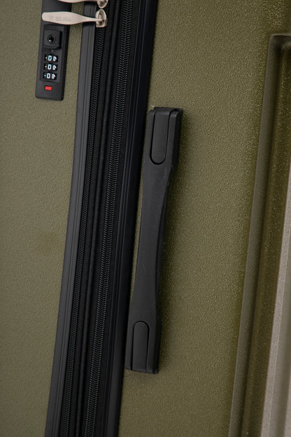 Hawk Expandable 3-Piece Spinner Luggage Set