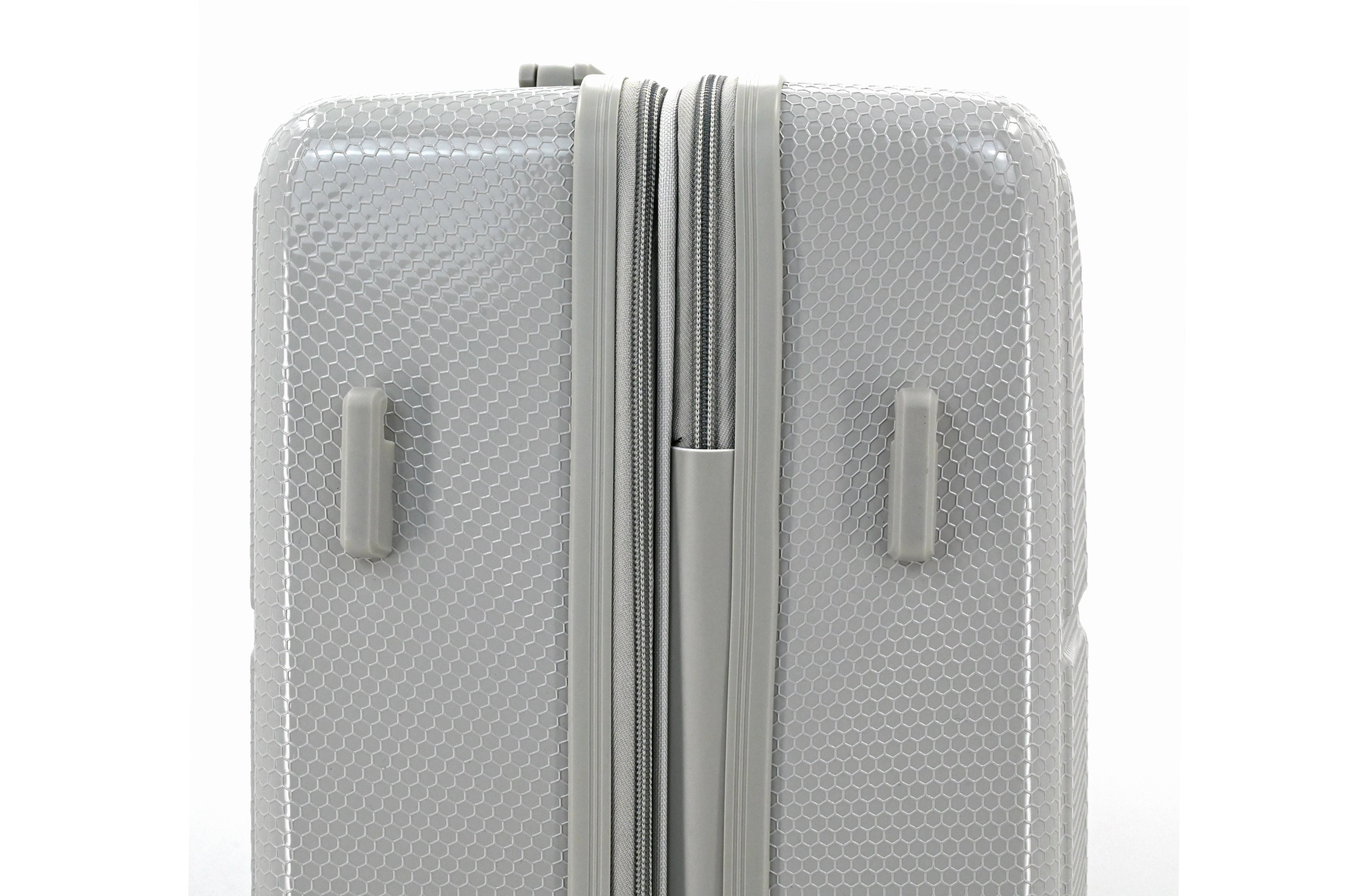 AERO Expandable 3-Piece Spinner Luggage Set