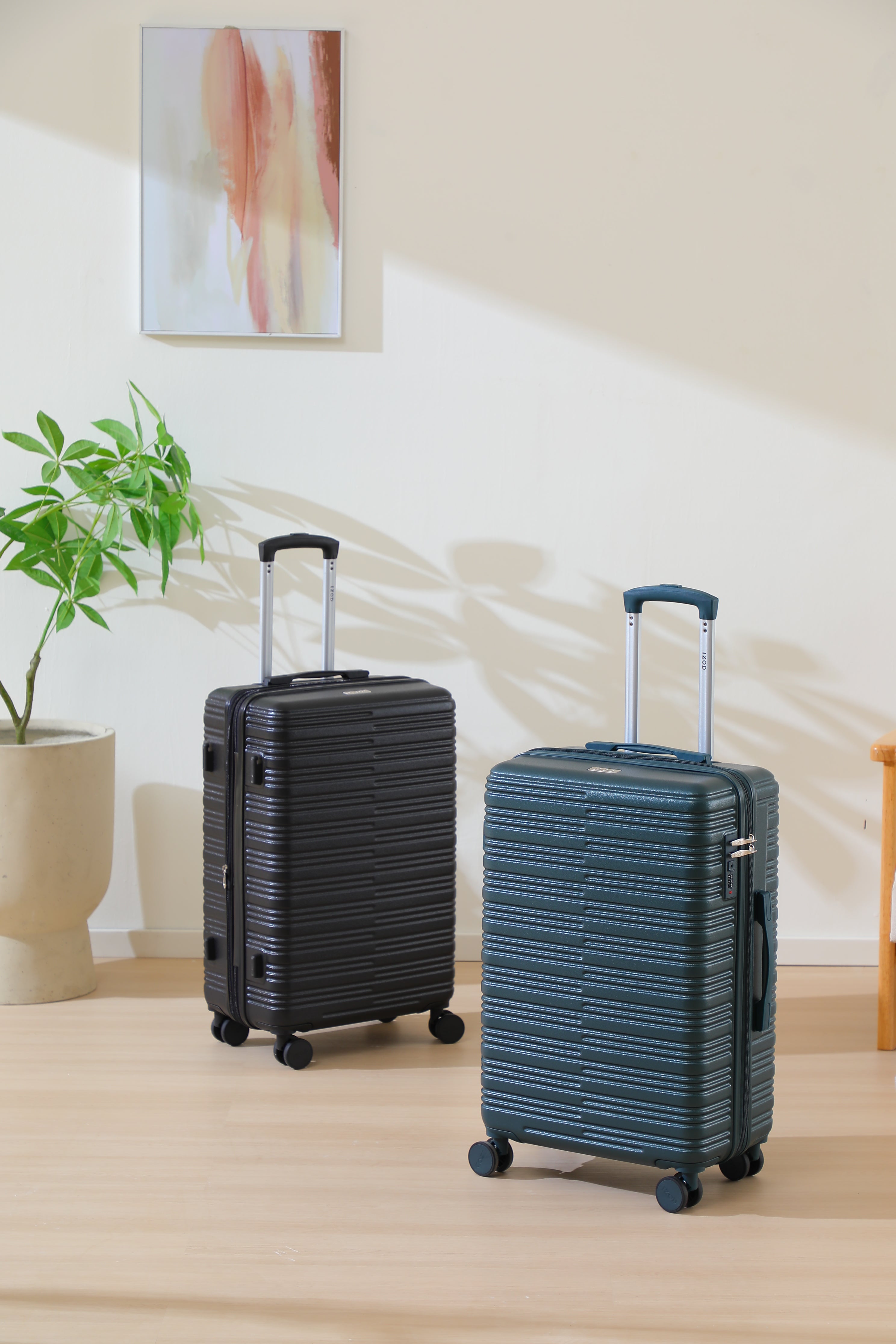 IZOD Camellia 3 Piece Luggage Set with Combo Lock