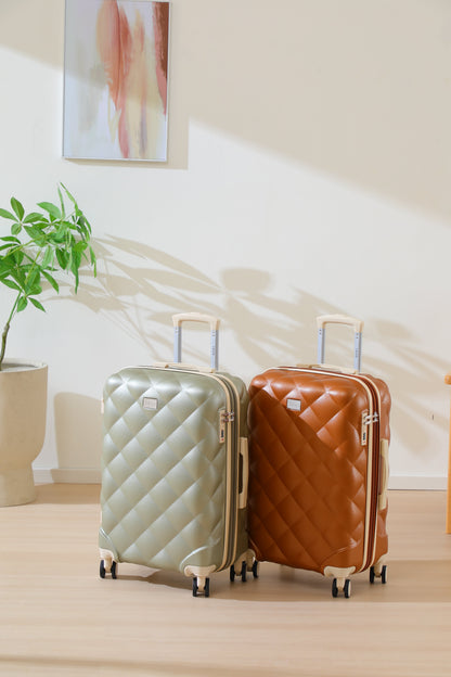 IZOD Fit 3 Piece Luggage Set