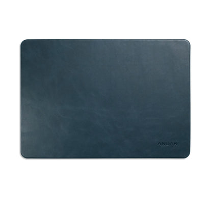 The Helm | Adventure Guide Macbook Air/Pro Cover