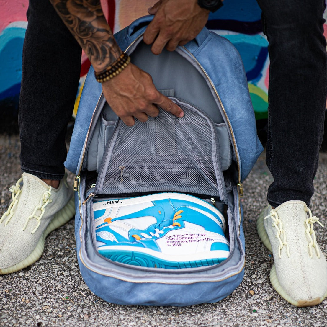 Baby Blue Tumbled Leather Commuter Bag