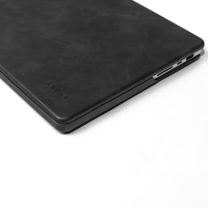 The Helm | Adventure Guide Macbook Air/Pro Cover