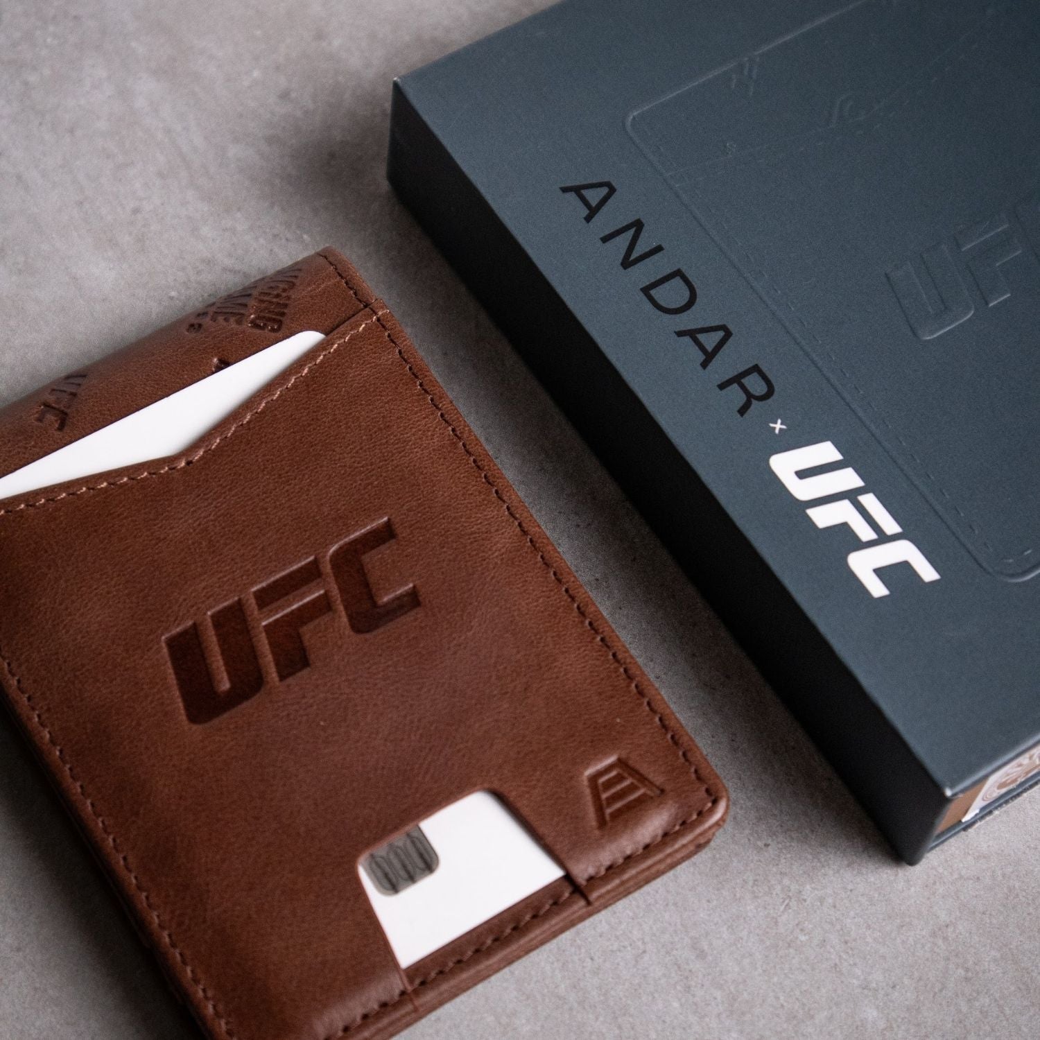 The Apollo – Men's Slim RFID Bifold Wallet