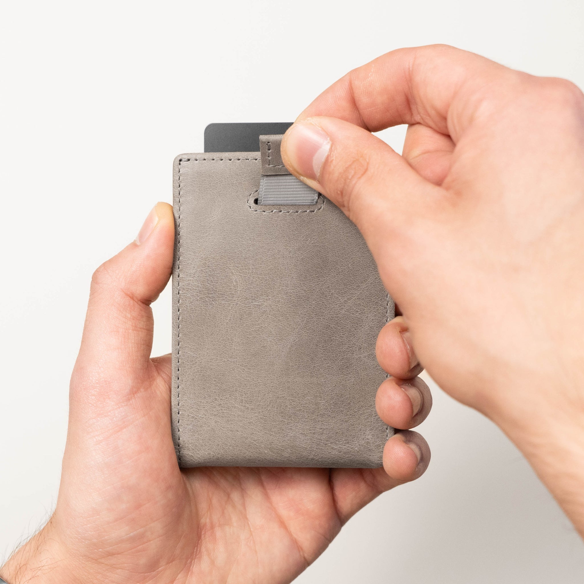 The Apollo – Men's Slim RFID Bifold Wallet