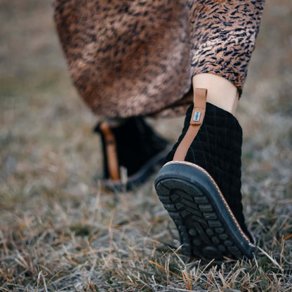 Melissa High-Top Grounding Shoes • Black Quilted
