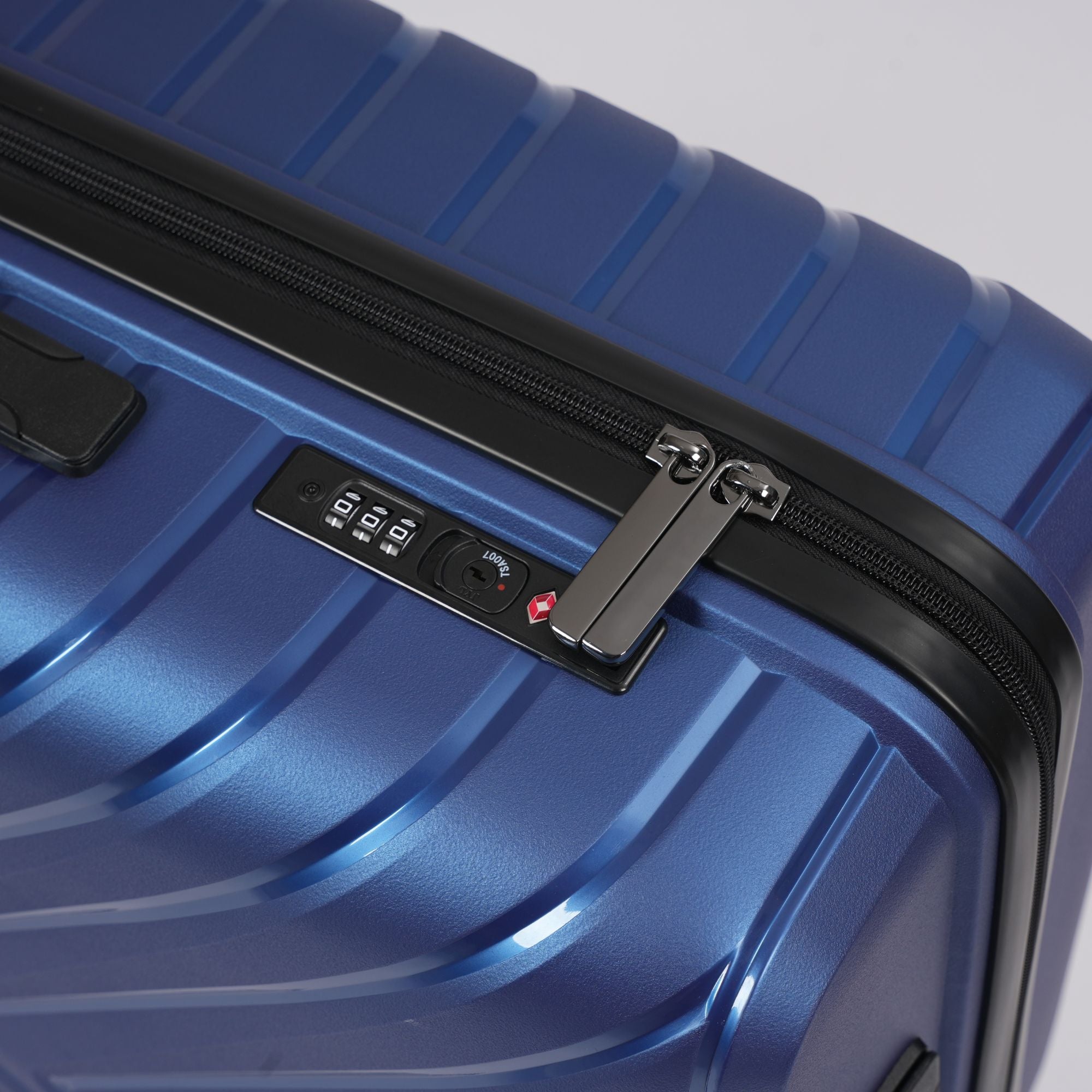 24-inch Blue Hardcase Roller Luggage with 360° Wheels & TSA Lock
