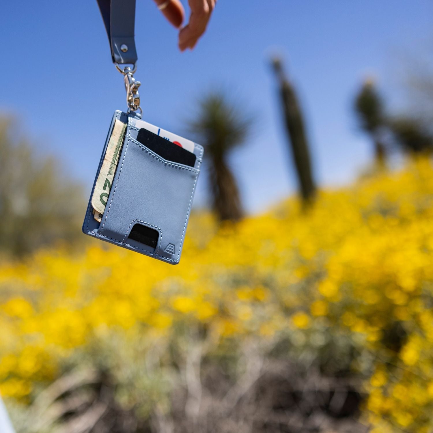 The Denner Slim RFID Leather Wallet