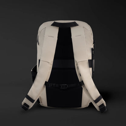 The Commuter Backpack - Desert Sand