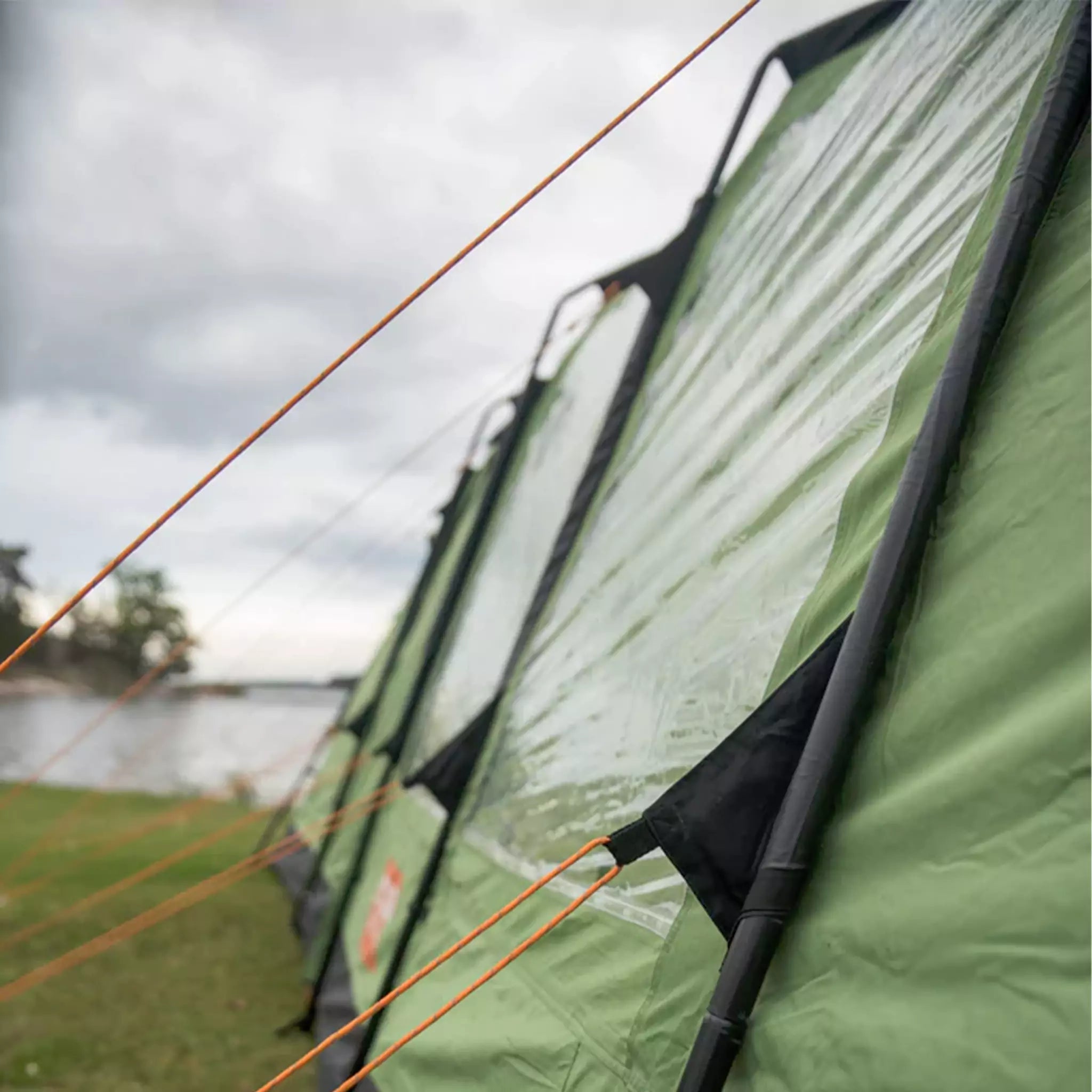 LOJ 6 Person Insulated Tunnel Tent