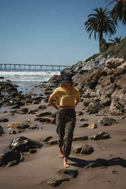 Day Pants – Elastic Waist & Utility Pockets