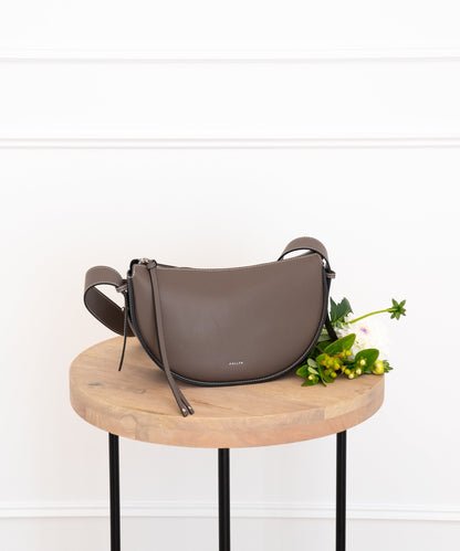 Elara Convertible Bag